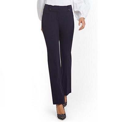 A woman wearing a 7th Avenue Mid-Rise Barely Bootcut Pant
