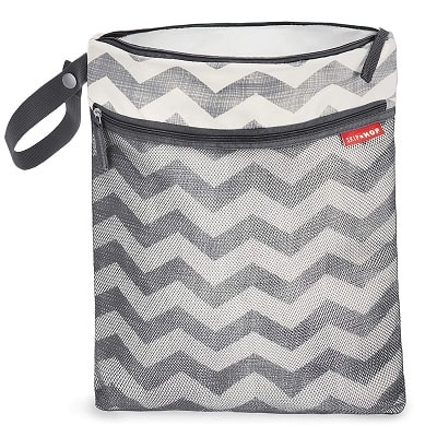 A Grab and Go Wet/Dry Bag in grey