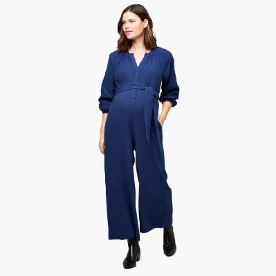 A lady in navy jumpsuit