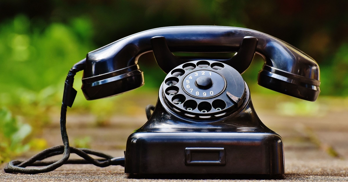 black rotary telephone